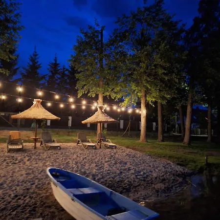 Siedlisko Pod Swierkami-twoj Wlasny Kawalek Raju בית נופש