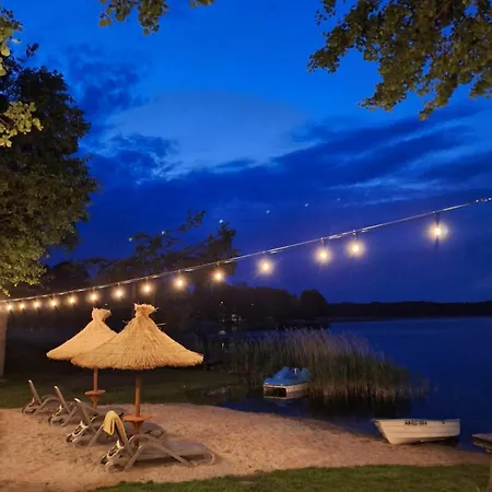 Siedlisko Pod Swierkami-twoj Wlasny Kawalek Raju בית נופש